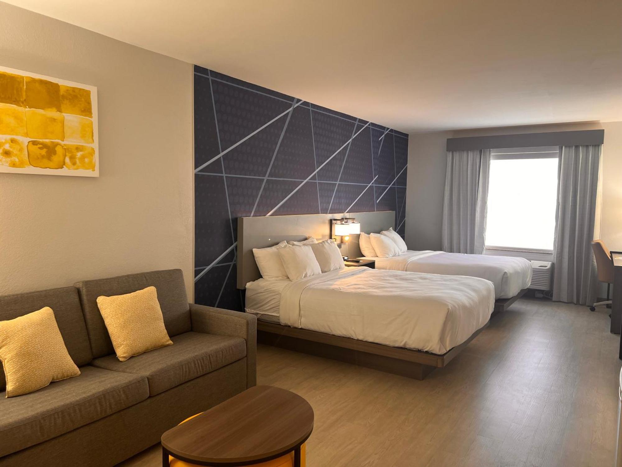 Comfort Suites Louisville Airport Dış mekan fotoğraf