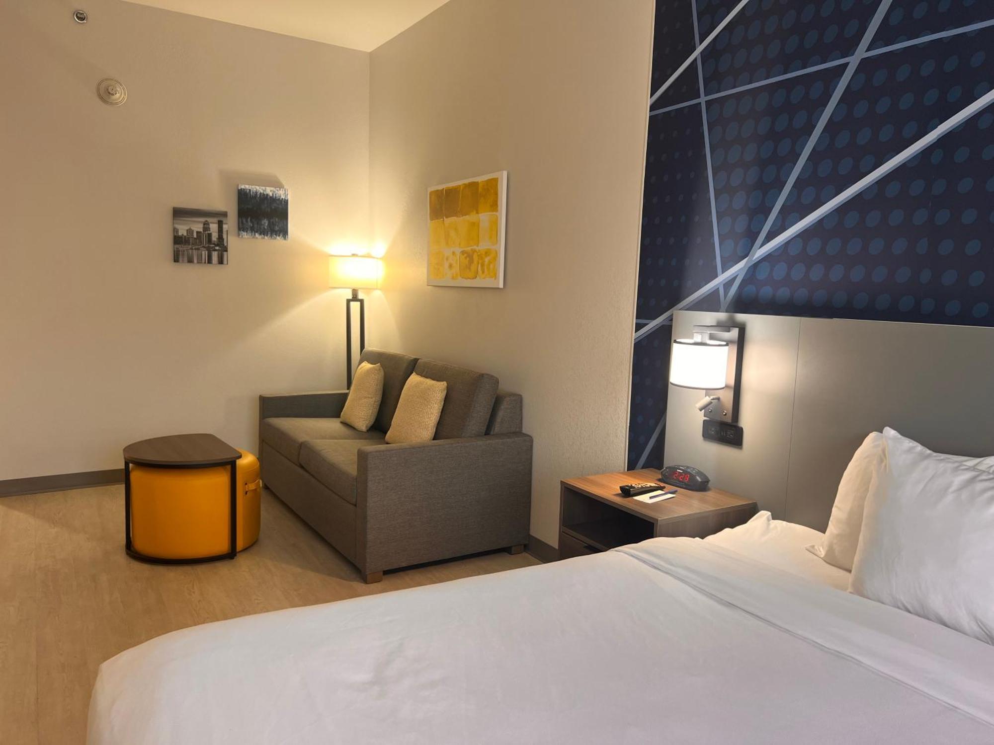 Comfort Suites Louisville Airport Dış mekan fotoğraf