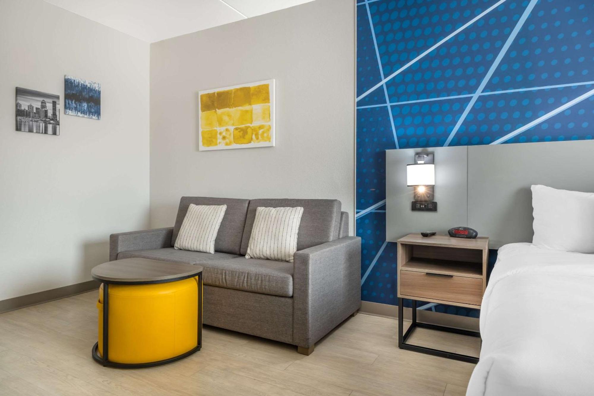 Comfort Suites Louisville Airport Dış mekan fotoğraf