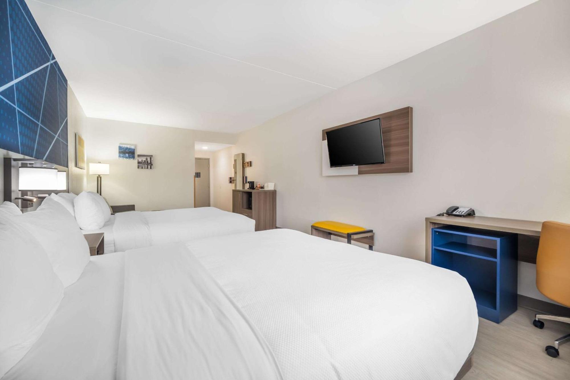 Comfort Suites Louisville Airport Dış mekan fotoğraf